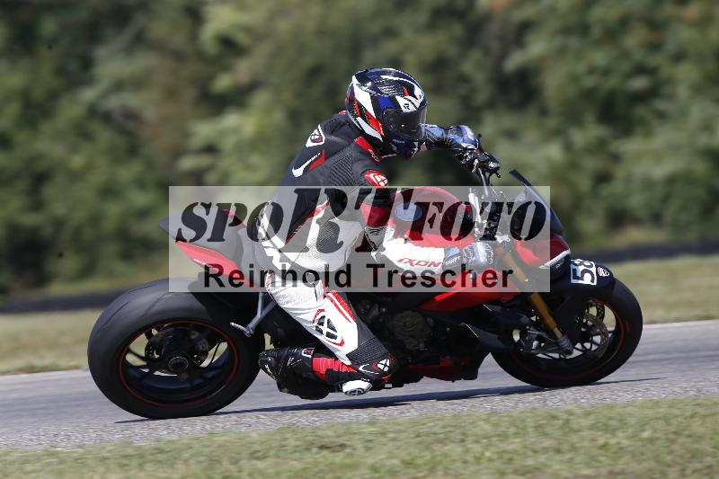 /Archiv-2025/49 26.08.2025 Cornu Master School ADR/gruen-vert/58